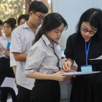KỲ TUYỂN SINH ĐẠI HỌC 2025: HÀNG LOẠT CHUYỆN LẠ KHÓ TIN KHIẾN THÍ SINH SỐC NẶNG