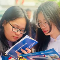 TUYỂN SINH 2026, NHIỀU TRƯỜNG ĐẠI HỌC TIẾP TỤC "SIẾT" ĐIỂM HỌC BẠ
