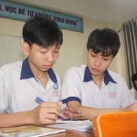 ĐẠI HỌC BỎ XÉT HỌC BẠ, LOẠI TỔ HỢP TRUYỀN THỐNG: HỌC SINH BỊ ĐỘNG