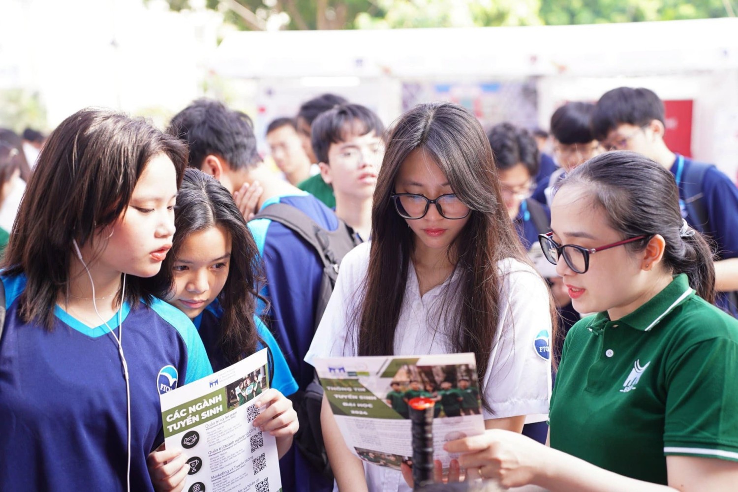 BỎ TUYỂN SINH SỚM: CẦN LÀM NGAY ĐỂ CHẤN CHỈNH VIỆC DẠY VÀ HỌC Ở PHỔ THÔNG