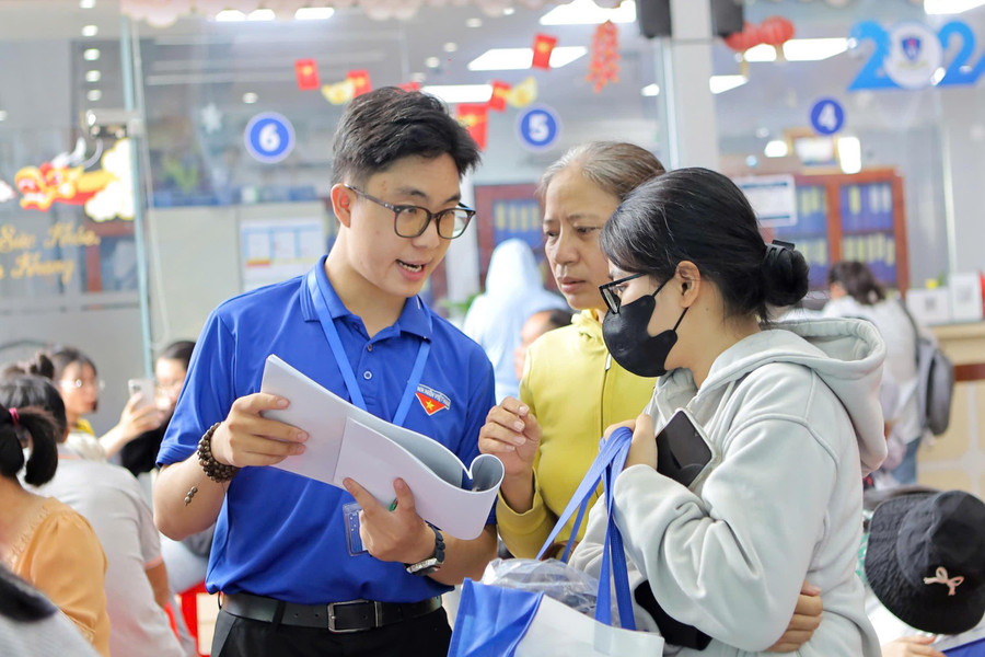 CÁC TRƯỜNG ĐẠI HỌC KHỐI KINH TẾ, LUẬT, KỸ THUẬT NÀO XÉT TUYỂN HỌC BẠ NĂM 2025?