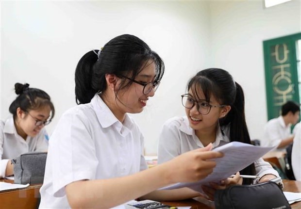 HƠN 1,1 TRIỆU THÍ SINH BƯỚC VÀO KỲ THI TỐT NGHIỆP "CHƯA TỪNG CÓ"