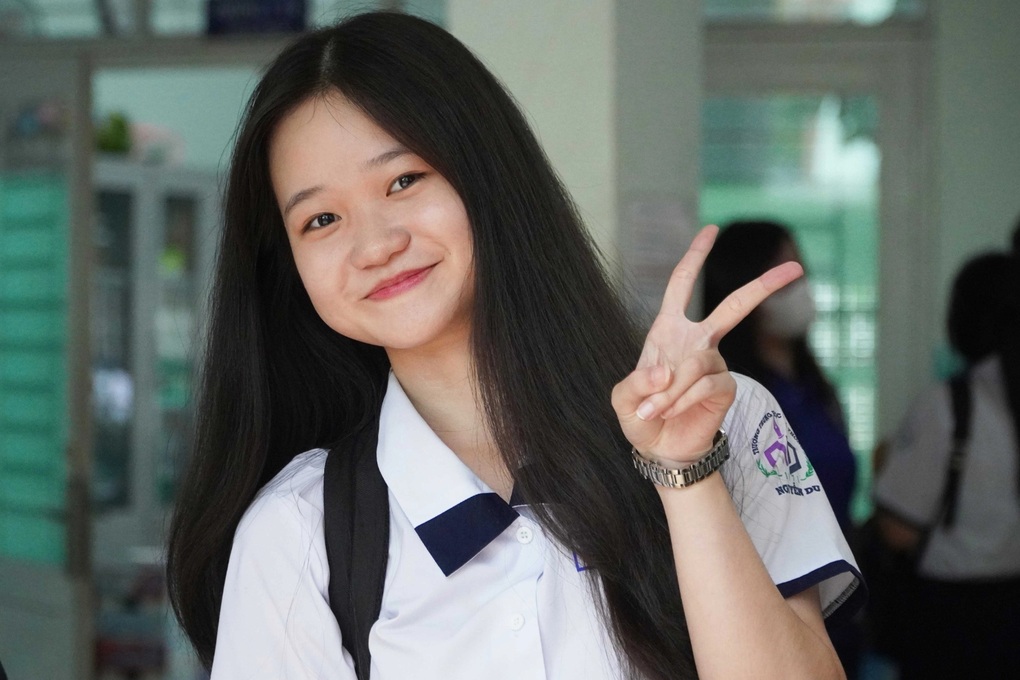 THI TỐT NGHIỆP THPT 2026 SỚM HƠN NỬA THÁNG: THAY ĐỔI VIỆC ÔN THI "NƯỚC RÚT"