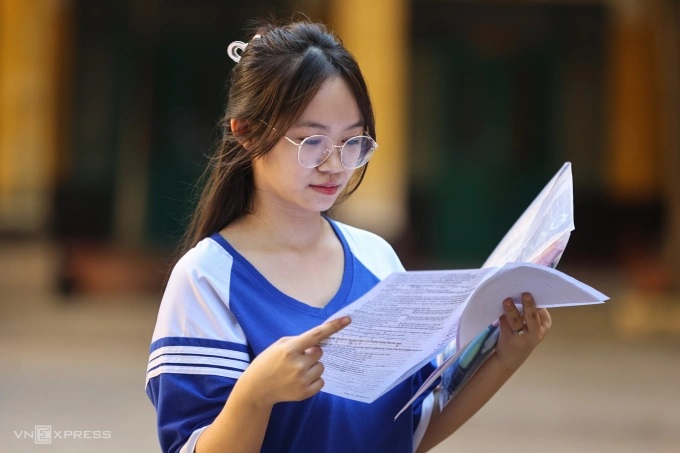 BỘ GD&ĐT CHƯA CHỐT GIỮ HAY BỎ XÉT HỌC BẠ NÊN TRƯỜNG ĐH CHƯA CÔNG BỐ PHƯƠNG ÁN TUYỂN SINH 2025